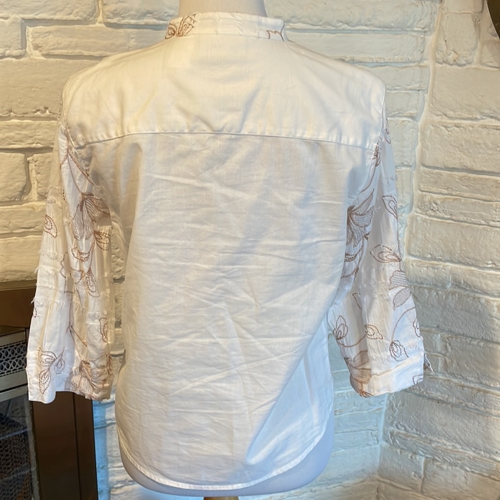 Blouse - Picture 2 of 6